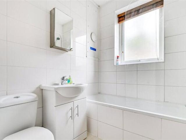 Flat for rent in Camden Town, Isle Of Man