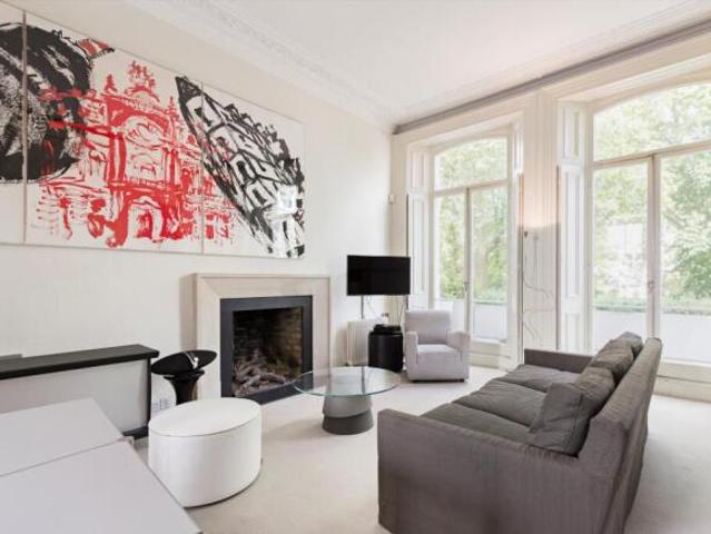 Flat for rent in Cat Hill