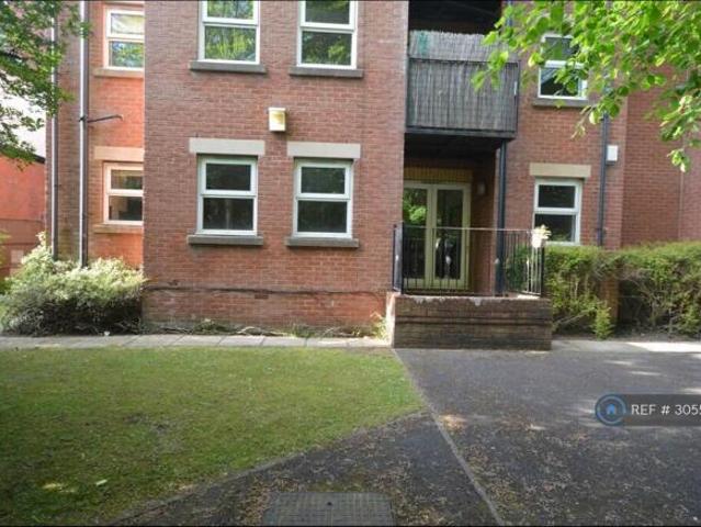 Flat for rent in Bolton, Greater Manchester