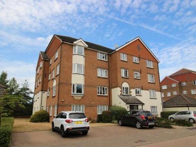 House for rent in Red Hill, Surrey