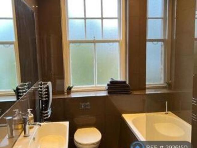 Flat for rent in Cat Hill