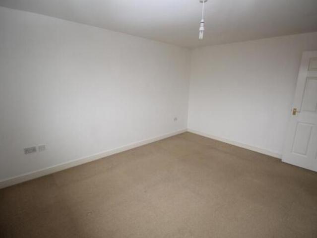 Flat for rent in Bridgefield, Kent