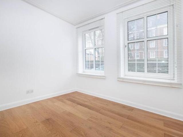 Flat for rent in Twickenham, Greater London