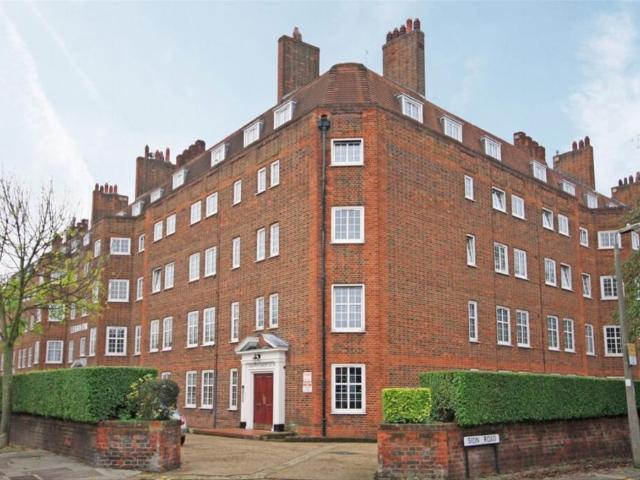 Flat for rent in Twickenham, Greater London