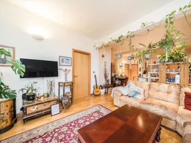 House for rent in Old Ford, Bow