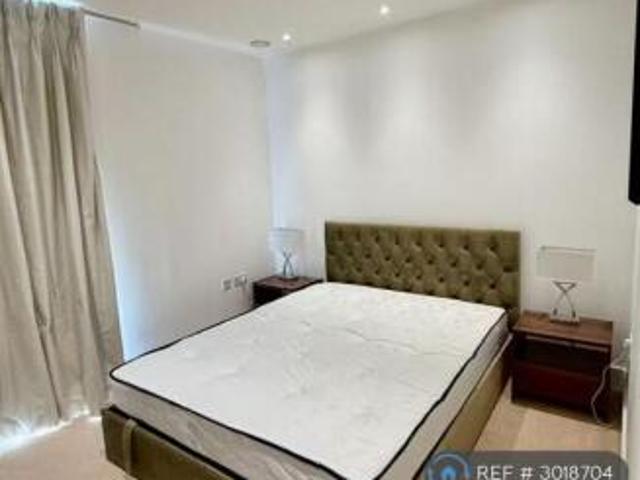 Flat for rent in Cat Hill
