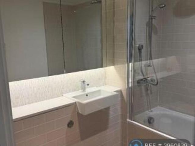 Flat for rent in Cat Hill
