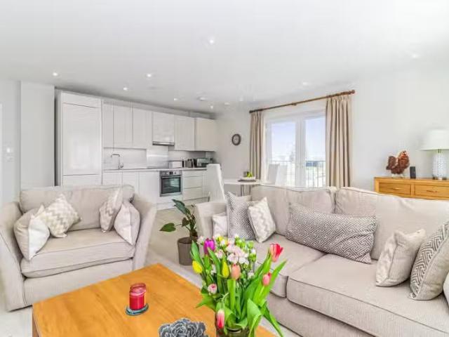 House for rent in Street, Somerset
