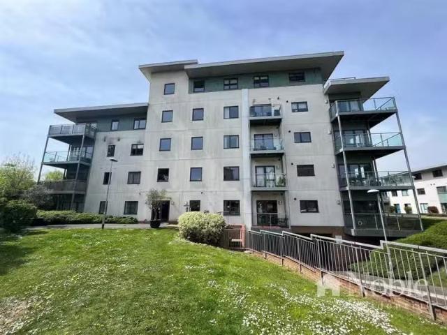 House for rent in Navestock Side, Essex