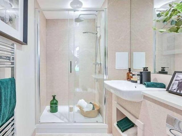 Flat for rent in Cat Hill