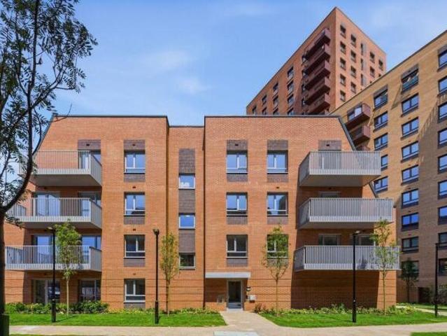 Flat for rent in Cat Hill
