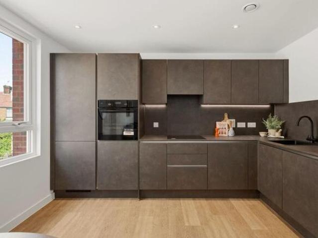 Flat for rent in Cat Hill