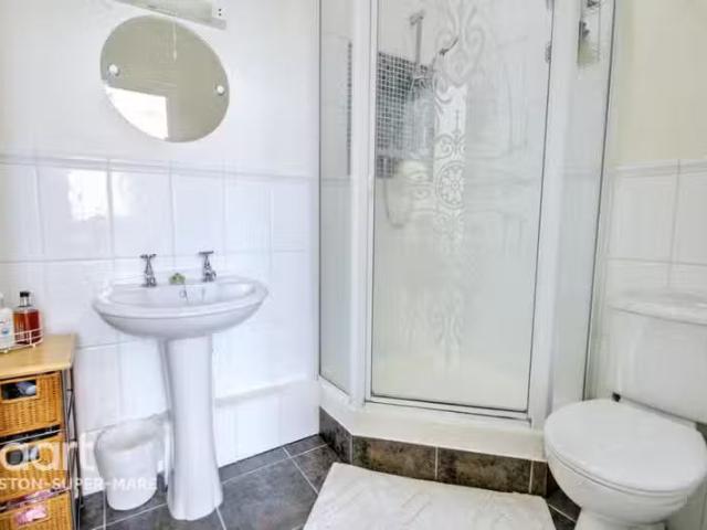 House for rent in East Cliff, Acol