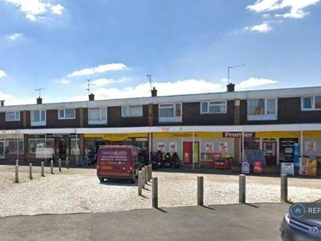 House for rent in Overslade, New Bilton
