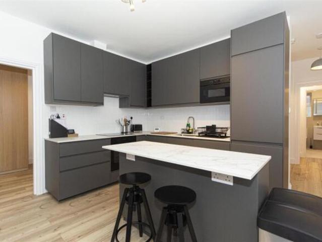 Flat for rent in Strode, Devon