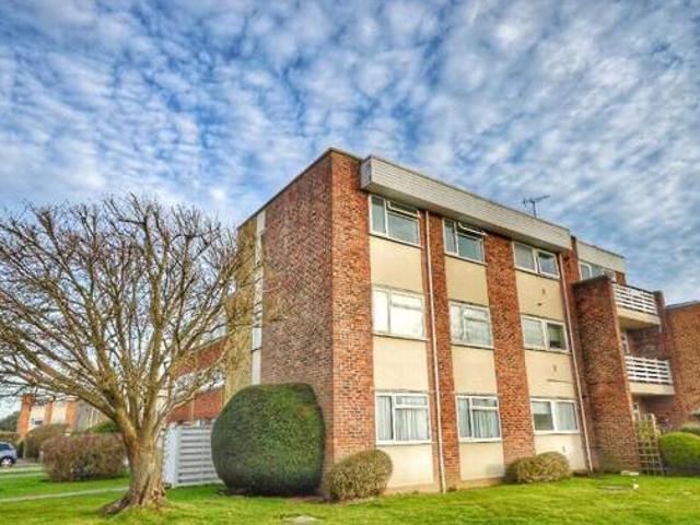 House for rent in Lyons, Greater London