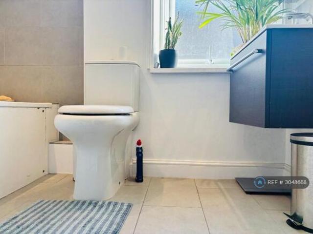 Flat for rent in Salisbury, Wiltshire
