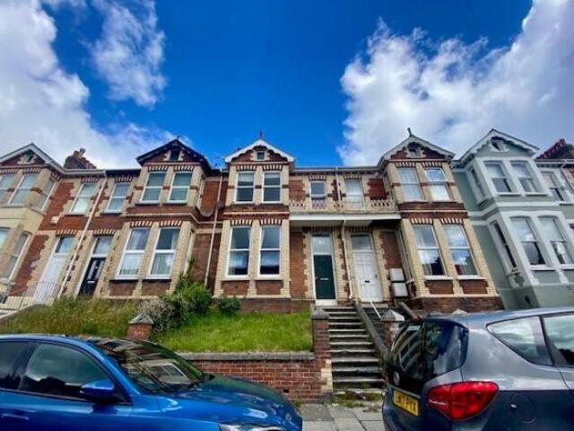 Flat for rent in St.Judes, Mount Wise