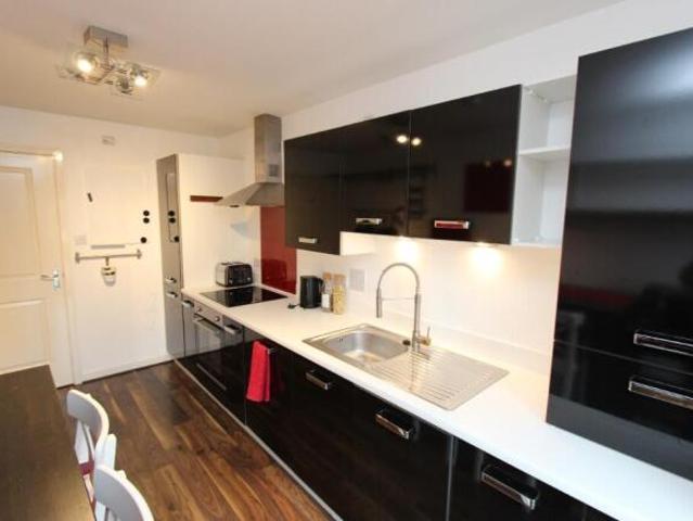 Flat for rent in Newhaven, Leith