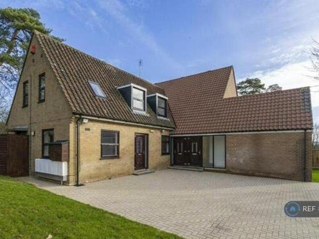 House for rent in Lyons, Greater London