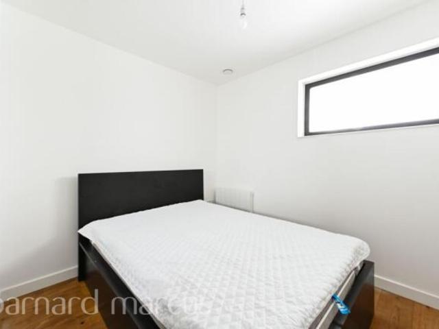 Flat for rent in Greater London