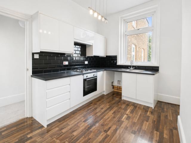 Flat for rent in Herne, Kent