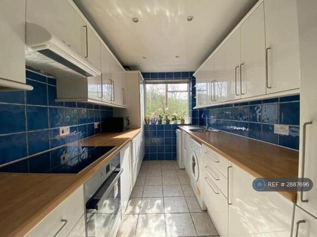 Flat for rent in Cat Hill