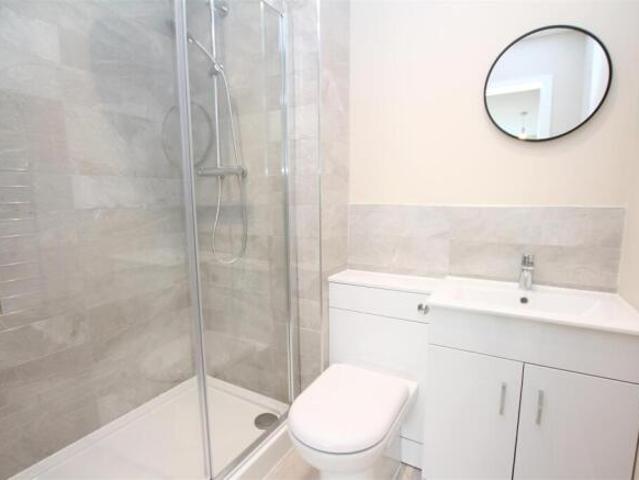 Flat for rent in Perryfields, West Sussex