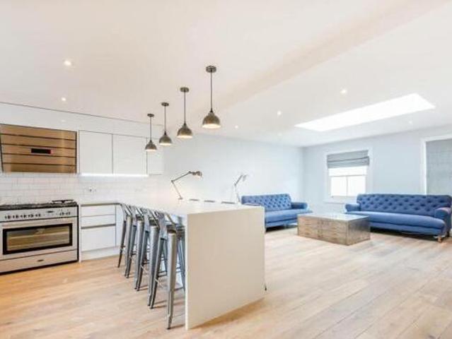 House for rent in Lyons, Greater London