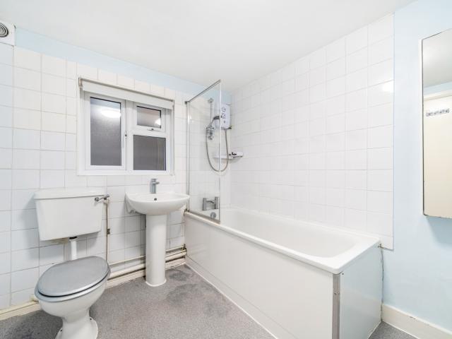 Apartment for rent in Bromley Park, Greater London