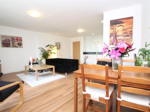Flat for rent in Greater London
