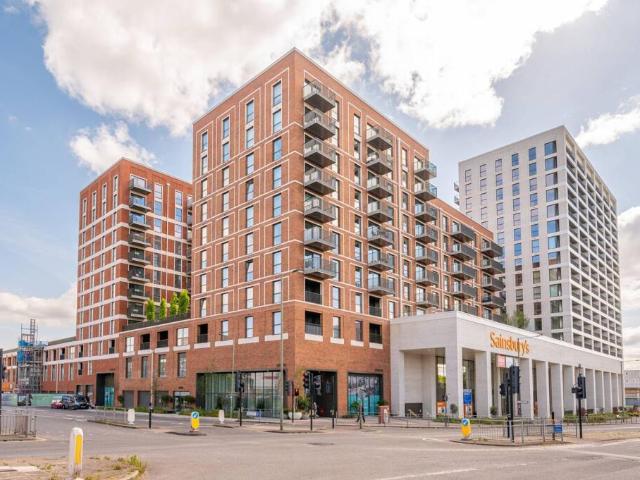 Flat for rent in Hendon