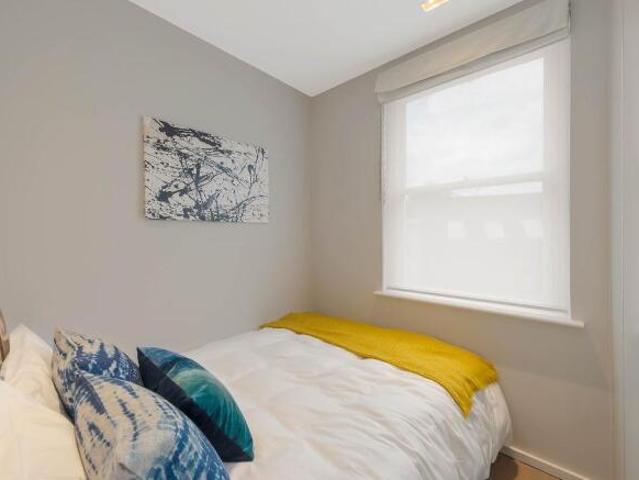 Flat for rent in Cat Hill