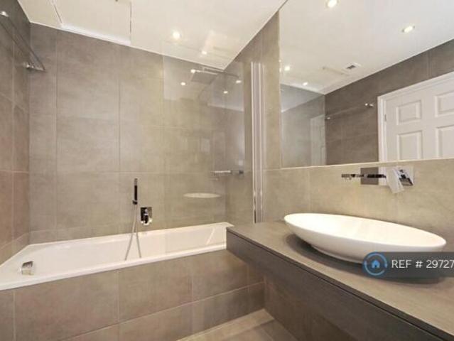 Flat for rent in Cat Hill