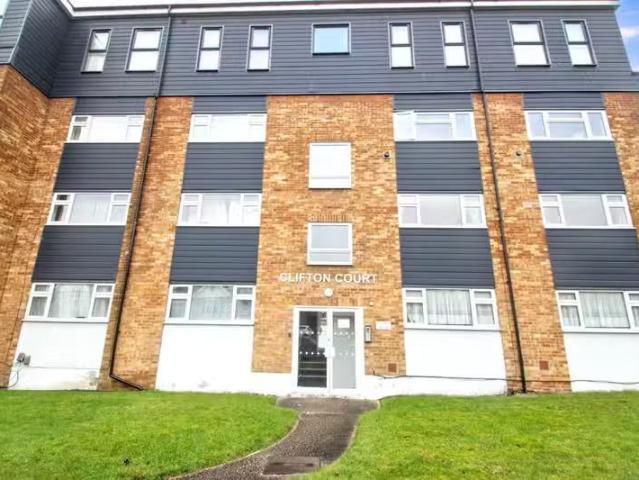 House for rent in Woodford Bridge, Greater London