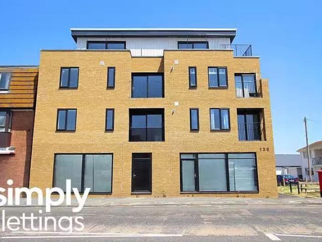 House for rent in Peacehaven, Iford