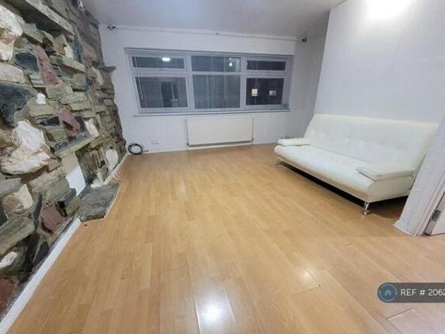 House for rent in London Borough of Harrow, Greater London