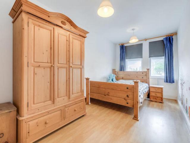 Flat for rent in East Sheen, Greater London