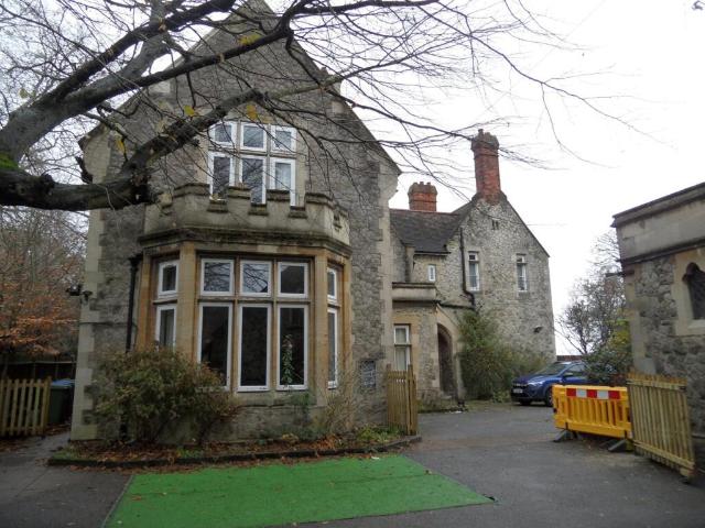Flat for rent in Eltham
