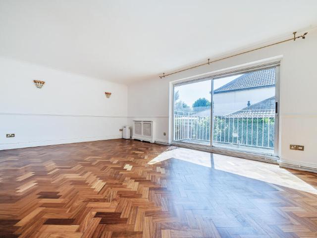 Flat for rent in Bromley