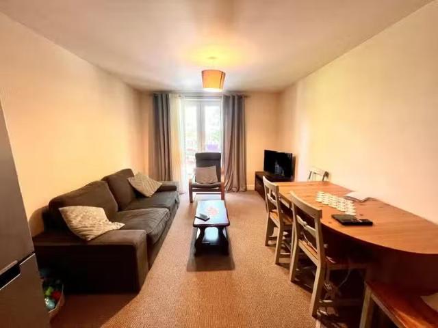 House for rent in Kingswood, School House