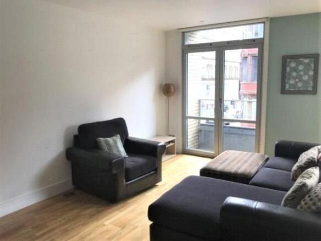Flat for rent in Swindon