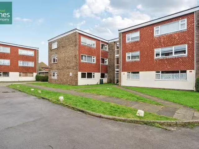 House for rent in Fishersgate, West Sussex