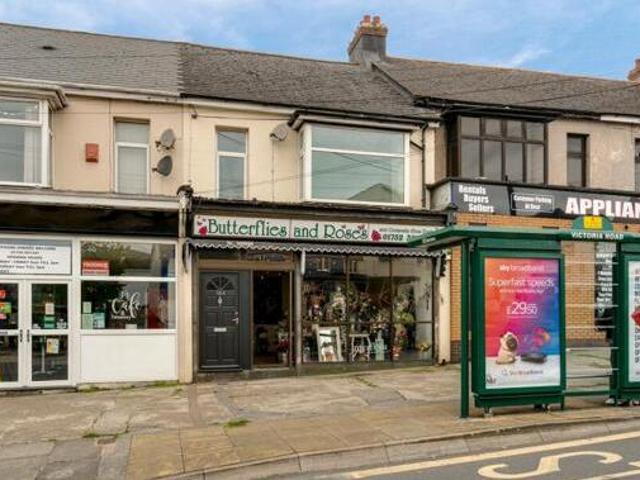 House for rent in Follaton, Strode