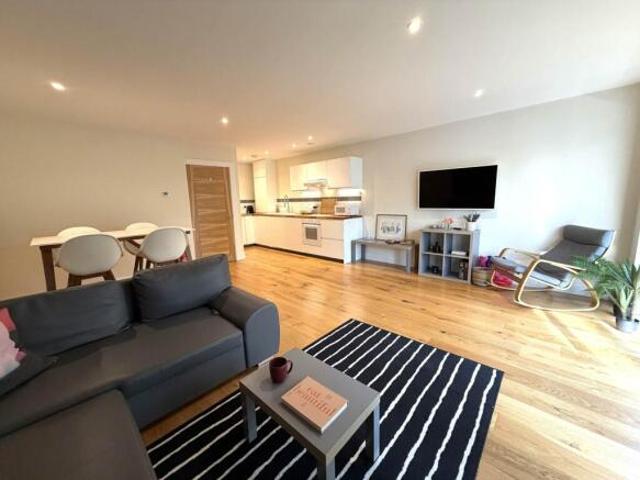 Flat for rent in Canterbury, Kent