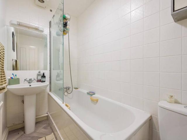Flat for rent in Finsbury Park, Islington