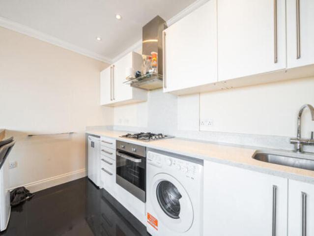 Flat for rent in West Wickham, Greater London