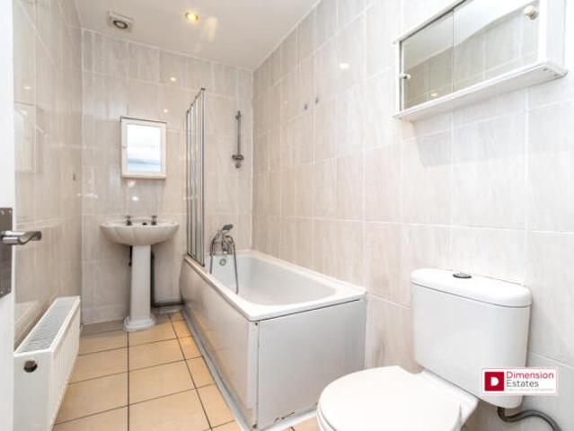 Flat for rent in Wood Green, Greater London