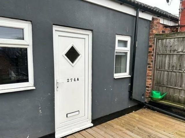 House for rent in Lyons, Greater London