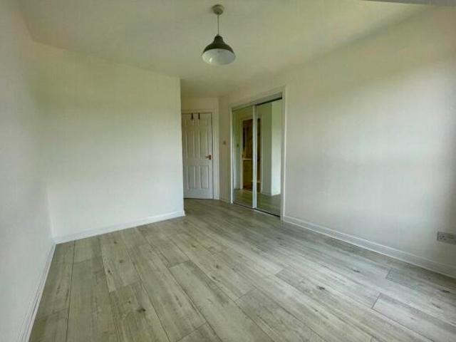 Flat for rent in Mansewood, Scotland